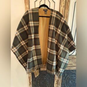 Plaid Open Front Poncho Reversible Green Plaid and Tan NWOT One Size